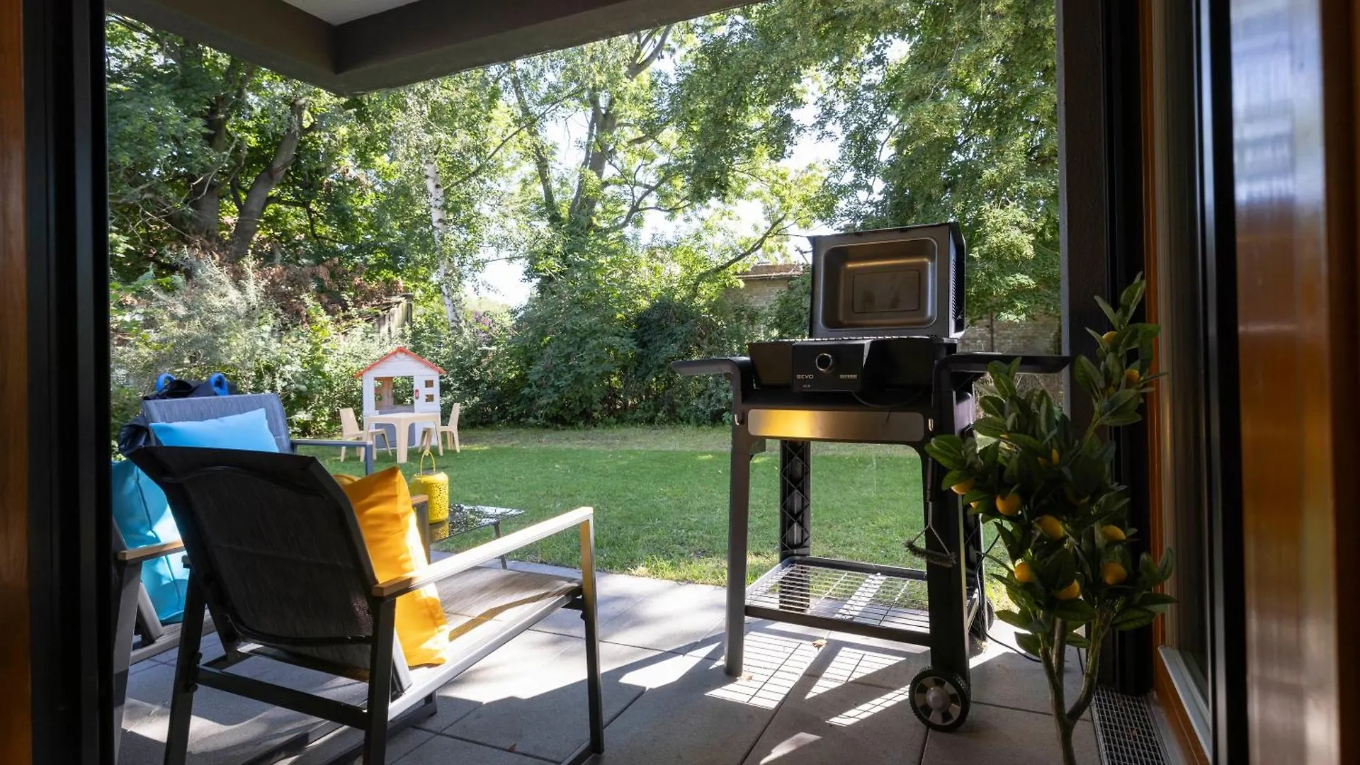 Apartment Fewo Partners - Fewo California Dreaming 93 Qm Mit Garten In Wildau Naehe Ber-Airport