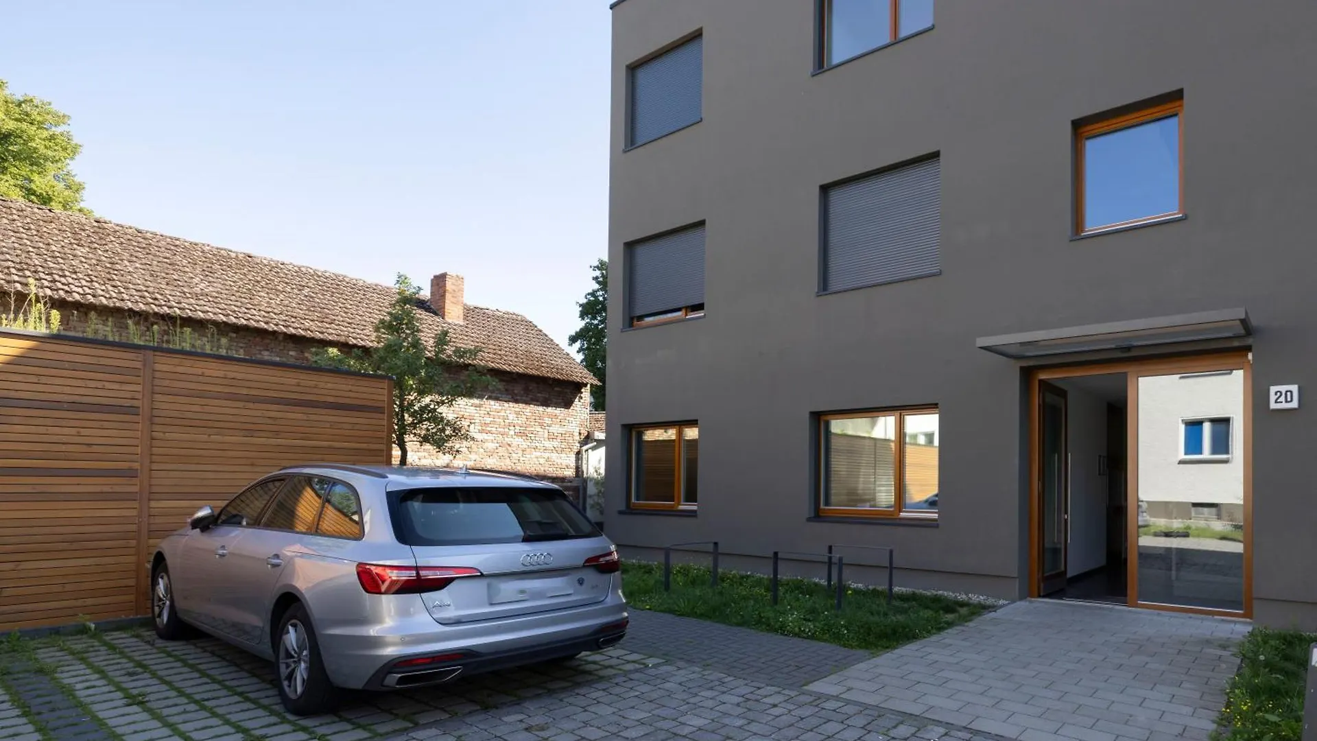 Fewo Partners - Fewo California Dreaming 93 Qm Mit Garten In Wildau Naehe Ber-Airport Germany